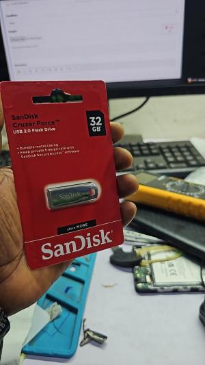 Flash Drives - SANDISK 32GB